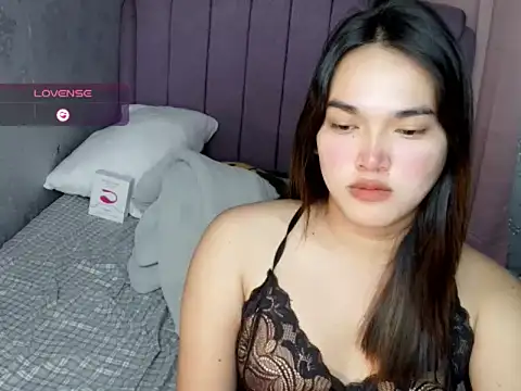 Snapshot of MoaningKylie chatting on March 1, 2026, 4:01 am MoaningKylie online show from March 1, 2026, 4:01 am