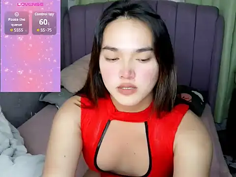 Snapshot of MoaningKylie chatting on February 21, 2026, 2:13 am MoaningKylie online show from February 21, 2026, 2:13 am