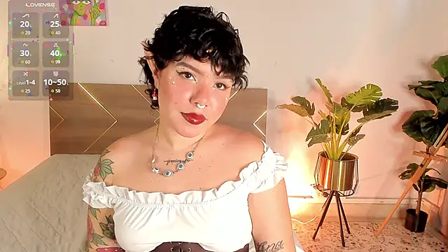 Amy art online show from May 19, 2026, 8:49 pm