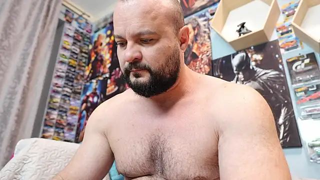 Muscle Bear online show from December 20, 2025, 6:05 am