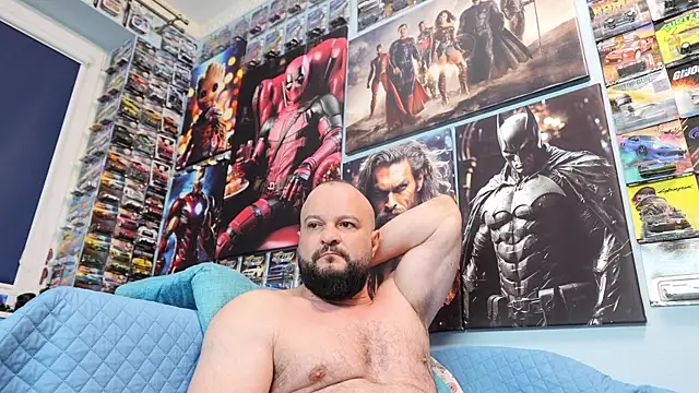 Snapshot of Muscle_Bear chatting on March 29, 2026, 6:26 am Muscle Bear online show from March 29, 2026, 6:26 am