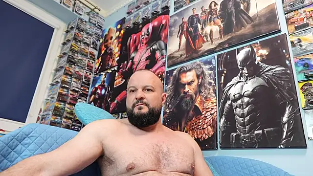 Snapshot of Muscle_Bear chatting on March 21, 2026, 8:19 am Muscle Bear online show from March 21, 2026, 8:19 am