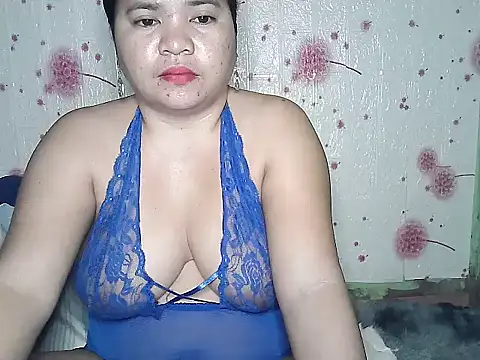 hotpussyxxx33x online show from February 25, 2025, 7:38 pm