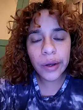 Snapshot of EmmaMelissa0521 chatting on September 14, 2025, 2:34 am EmmaMelissa0521 online show from September 14, 2025, 2:34 am