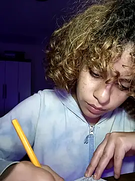 Snapshot of EmmaMelissa0521 chatting on March 21, 2025, 3:33 am EmmaMelissa0521 online show from March 21, 2025, 3:33 am