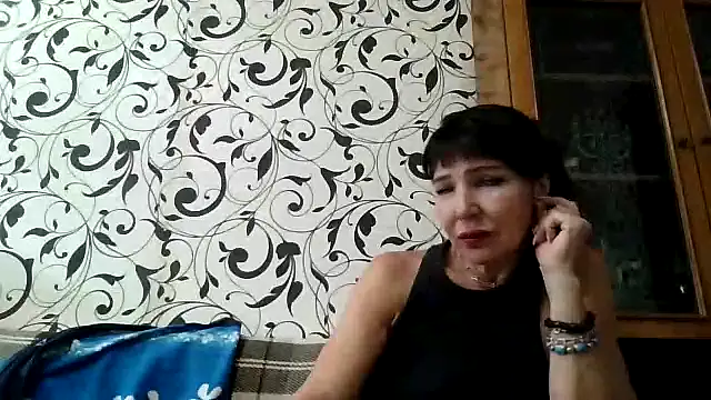 Snapshot of JeaneDavis chatting on September 13, 2025, 2:50 pm JeaneDavis online show from September 13, 2025, 2:50 pm