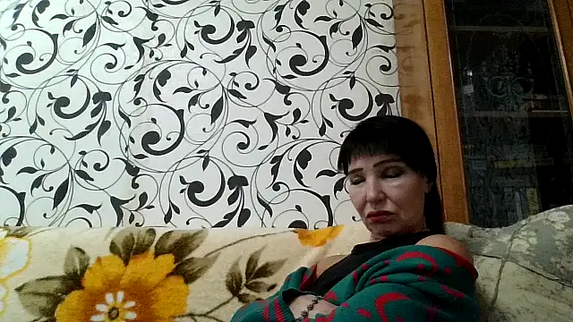 Snapshot of JeaneDavis chatting on October 4, 2025, 11:12 am JeaneDavis online show from October 4, 2025, 11:12 am