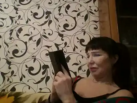 Snapshot of JeaneDavis chatting on March 17, 2025, 7:37 pm JeaneDavis online show from March 17, 2025, 7:37 pm