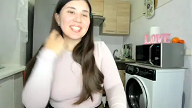 MiaMarrone online show from January 12, 2026, 12:39 am