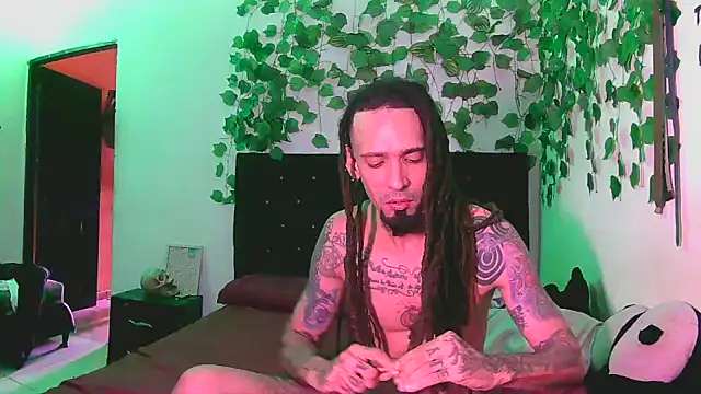 caribbeanlover1 online show from November 9, 2025, 8:02 pm