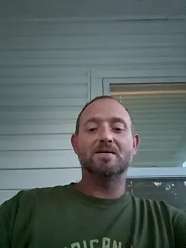 Snapshot of smokeymt420 chatting on July 9, 2026, 1:06 am smokeymt420 online show from July 9, 2026, 1:06 am