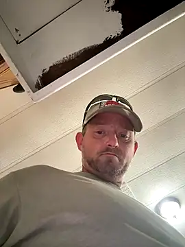 smokeymt420 online show from November 5, 2025, 3:53 am