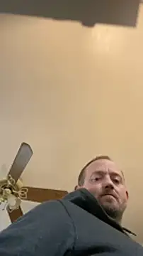 Snapshot of smokeymt420 chatting on January 21, 2025, 4:58 pm smokeymt420 online show from January 21, 2025, 4:58 pm