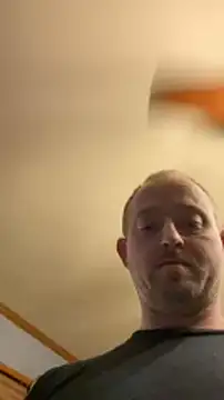 Snapshot of smokeymt420 chatting on January 12, 2025, 5:56 am smokeymt420 online show from January 12, 2025, 5:56 am