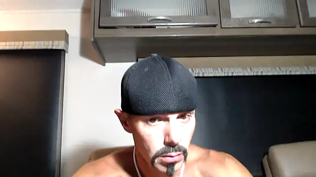 ThickD2C online show from April 25, 2026, 7:33 pm