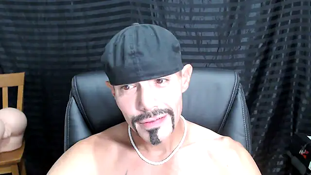 ThickD2C online show from March 9, 2025, 6:32 pm