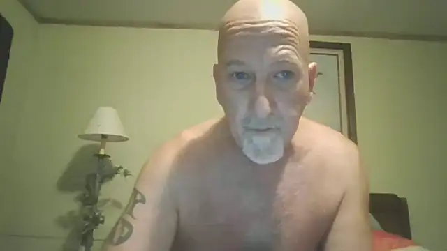 Yankeedave420 online show from November 10, 2025, 5:56 am