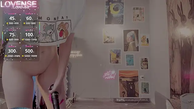 Careful i bite online show from November 17, 2025, 5:22 am