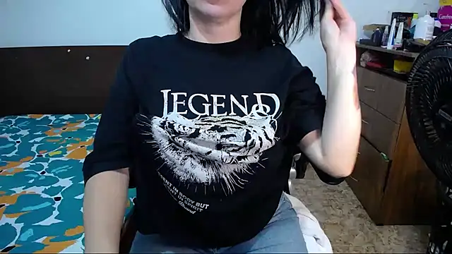 Snapshot of alexa_milsf chatting on March 20, 2025, 10:29 pm alexa milsf online show from March 20, 2025, 10:29 pm