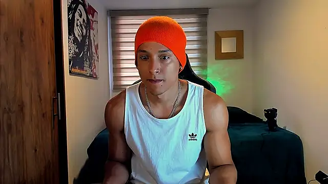 Snapshot of Liam_V chatting on January 26, 2025, 2:52 pm Liam V online show from January 26, 2025, 2:52 pm