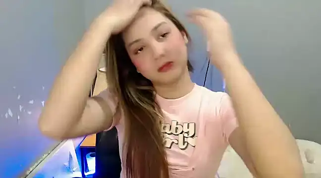 maximoff scarlet online show from December 2, 2024, 1:30 pm