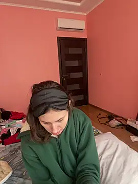 Snapshot of Flossy_Vettie chatting on April 1, 2026, 1:41 pm Flossy Vettie online show from April 1, 2026, 1:41 pm