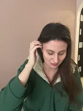 Snapshot of Flossy_Vettie chatting on April 3, 2026, 3:29 pm Flossy Vettie online show from April 3, 2026, 3:29 pm