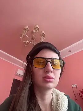 Flossy Vettie online show from February 16, 2026, 8:46 am