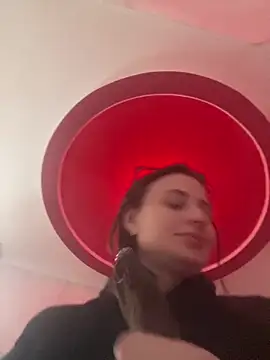 Flossy Vettie online show from December 20, 2025, 7:22 am