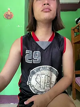 Snapshot of Ms_Nics chatting on February 19, 2025, 5:16 am Ms Nics online show from February 19, 2025, 5:16 am