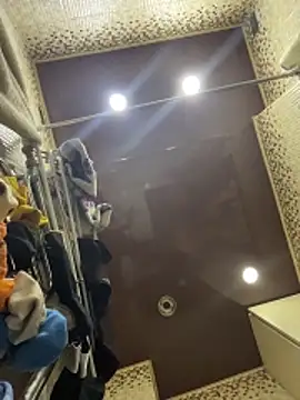 Lisaaan online show from February 25, 2026, 6:30 pm