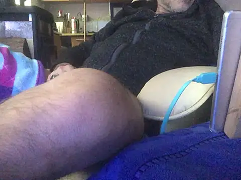 Snapshot of translove chatting on January 18, 2025, 2:44 pm translove online show from January 18, 2025, 2:44 pm