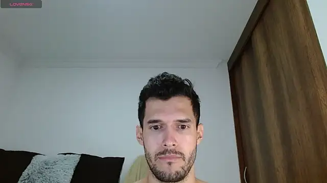 Snapshot of Noah_jhonsonn chatting on March 13, 2025, 11:19 am Noah jhonsonn online show from March 13, 2025, 11:19 am