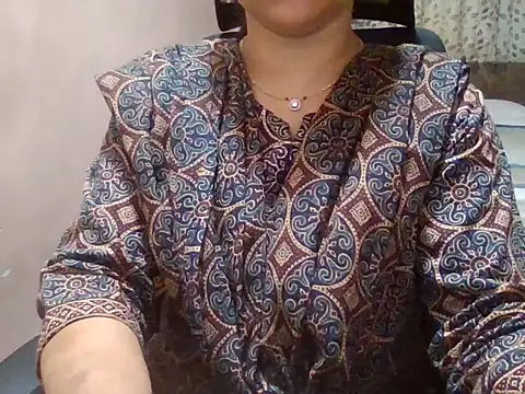 Pinky 4 online show from July 6, 2026, 5:36 am