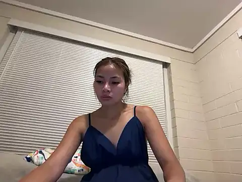 Snapshot of pinay6969 chatting on July 17, 2026, 8:11 am pinay6969 online show from July 17, 2026, 8:11 am