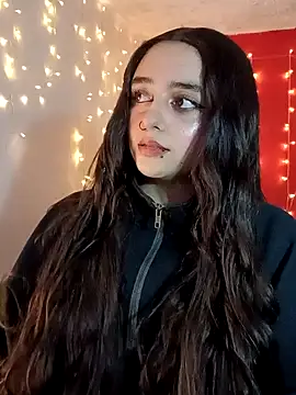 IvonneT online show from December 11, 2024, 5:00 am