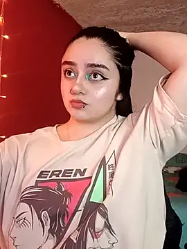 IvonneT online show from September 11, 2025, 11:05 pm