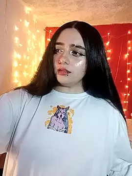 IvonneT online show from January 26, 2025, 11:39 pm