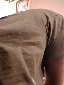 BIG-CkD F online show from February 18, 2026, 9:33 pm