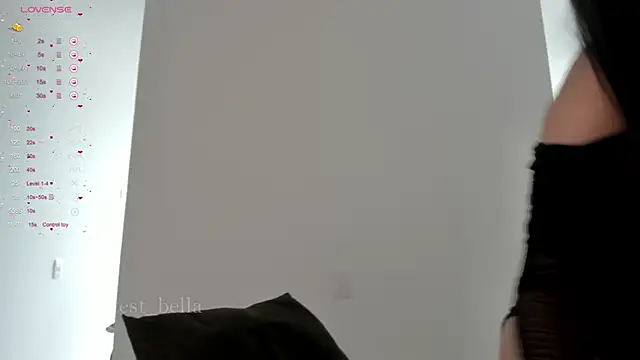 sweetest bella online show from March 12, 2026, 9:19 pm