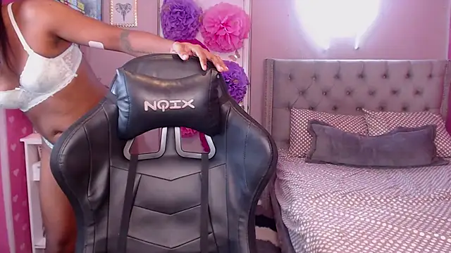 Snapshot of alexa_rodriicum chatting on June 4, 2026, 7:18 pm alexa rodriicum online show from June 4, 2026, 7:18 pm