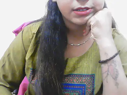 LovingPihu online show from July 23, 2026, 6:22 am