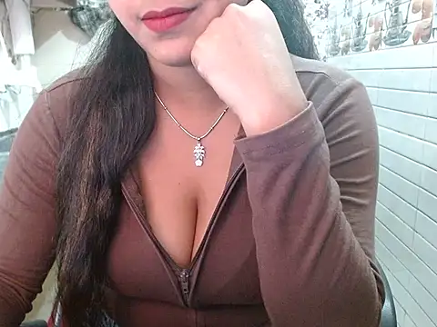 LovingPihu online show from March 26, 2026, 5:50 am