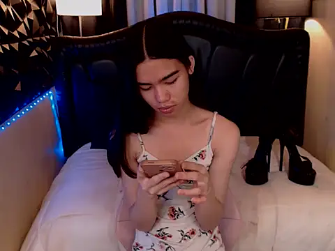 VerSexTs online show from July 15, 2026, 1:29 pm