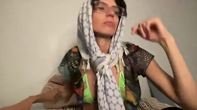 Snapshot of Labebe-rica chatting on February 1, 2026, 1:37 am Labebe-rica online show from February 1, 2026, 1:37 am