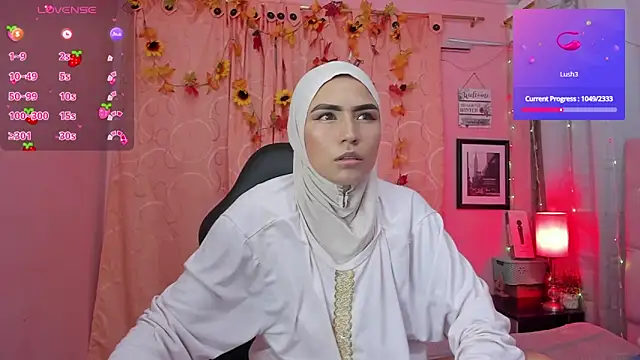 Snapshot of DarshaKhemu chatting on March 10, 2025, 8:45 pm DarshaKhemu online show from March 10, 2025, 8:45 pm