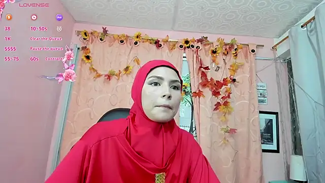 Snapshot of DarshaKhemu chatting on October 2, 2025, 1:58 pm DarshaKhemu online show from October 2, 2025, 1:58 pm