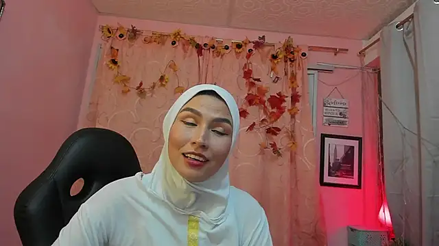 Snapshot of DarshaKhemu chatting on September 8, 2025, 9:14 pm DarshaKhemu online show from September 8, 2025, 9:14 pm