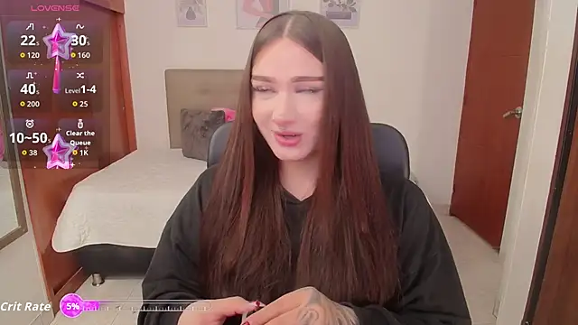 Miley Baker online show from November 5, 2025, 2:42 pm