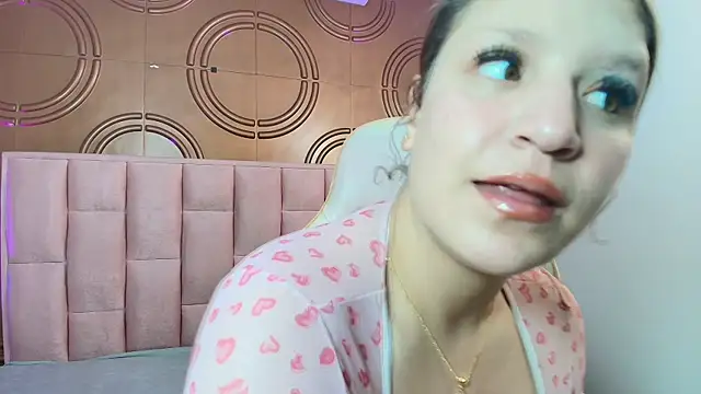 Snapshot of valeriaa19 chatting on June 23, 2026, 5:27 am valeriaa19 online show from June 23, 2026, 5:27 am